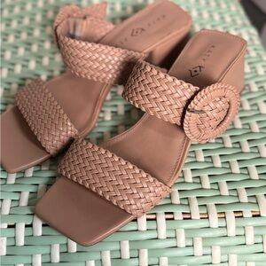 Katy Perry Collections Braided Taupe Slide Mules with Buckle Sz 10